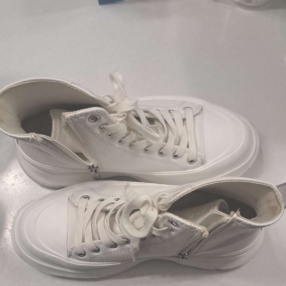 Steve Madden White High-Top Sneakers